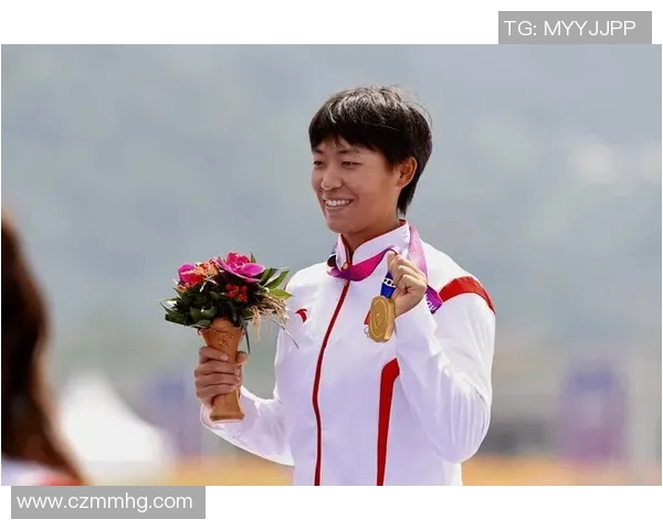 重庆羽毛球队在洲际杯上的拼搏历程与荣耀时刻全景回顾